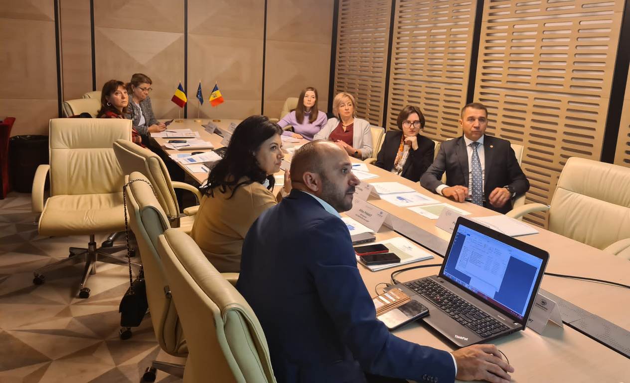 During the current November 7-9, a delegation of the Court of Accounts of the Republic of Moldova (CoARM), led by Andrei Munteanu, Member of the CoARM, participated in the Meeting of the Group of Auditors of the Joint Operational Program Romania - Republic of Moldova in Iași, Romania.