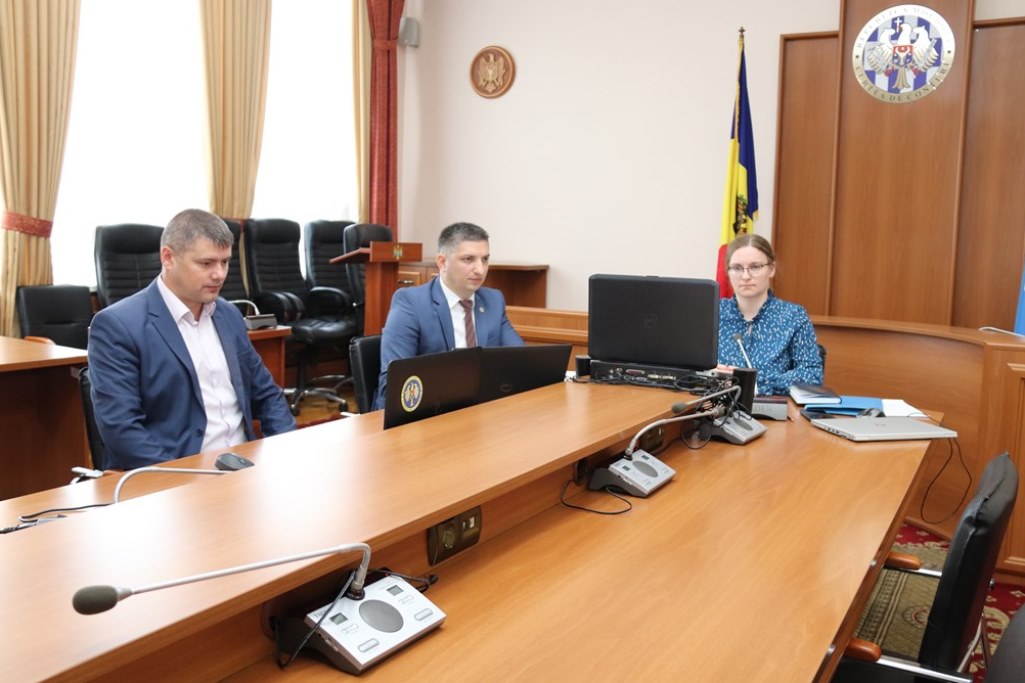 Rezultatele auditului asupra rapoartelor financiare consolidate ale Ministerului Apărării (MA) încheiate la 31 decembrie 2021 au fost examinate de către Curtea de Conturi a Republicii Moldova, astăzi, 30 iunie.